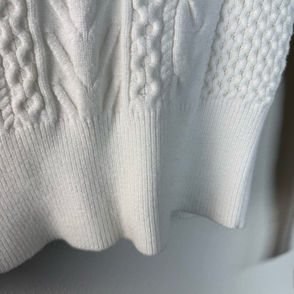 Favorite Daughter Esther Cable Knit Crop Crewneck Sweater Ivory Women’s Small - Picture 10 of 15